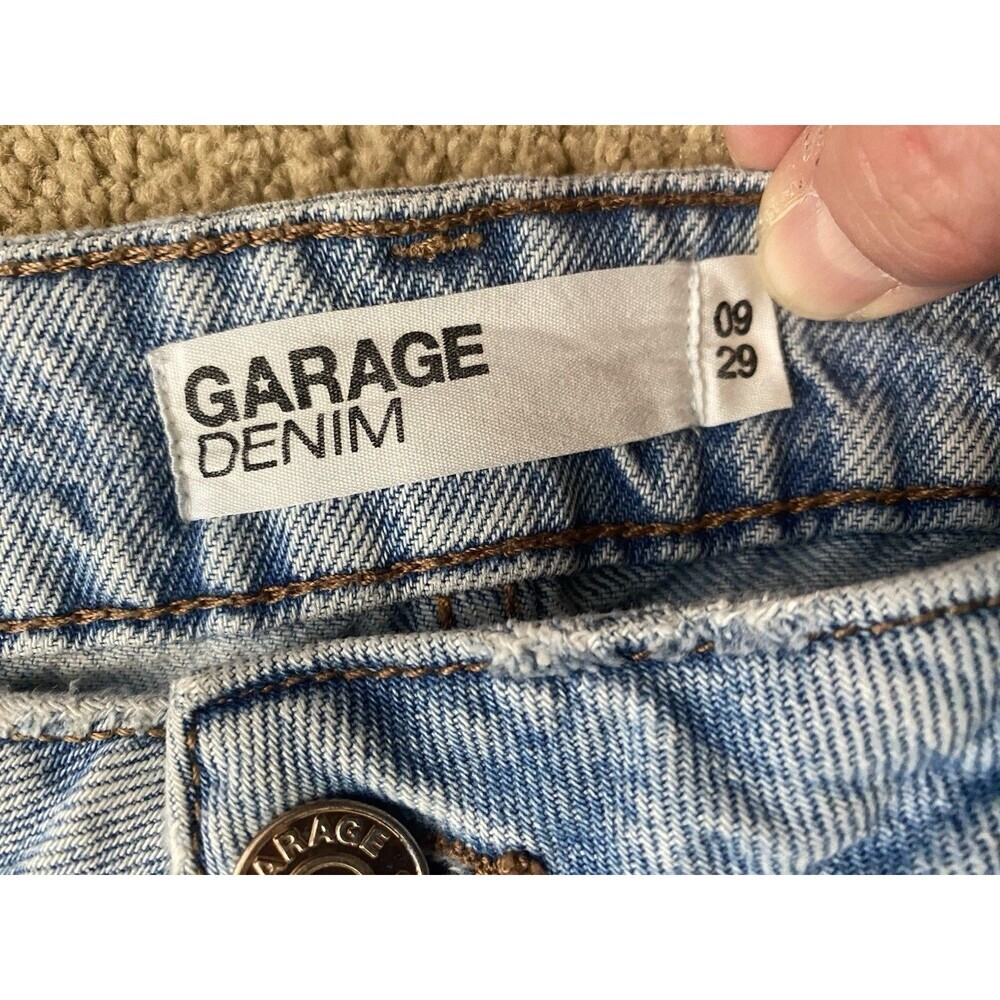 Garage Denim High Rise Distressed Straight Leg Light Wash Jeans Size 9/29 - Picture 4 of 15
